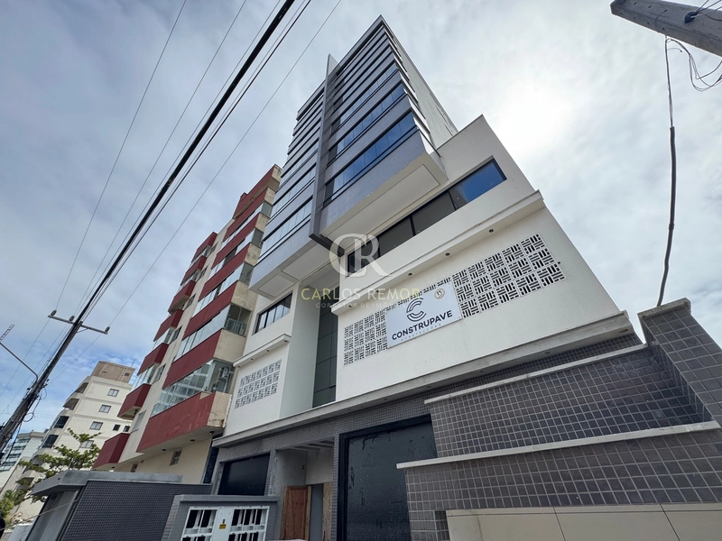 Residencial Lacria, 3 quartos, a 300m da Praia do Mar Grosso: 1ª foto da galeria de imagens do imóvel