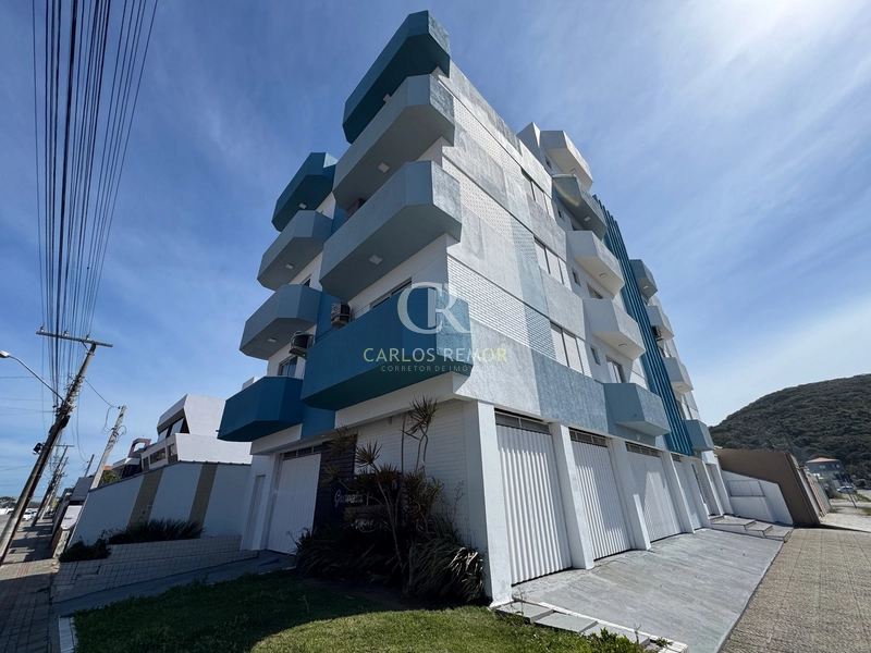 Apartamento Mobiliado 2 quartos Praia do Mar Grosso, Laguna/SC: 1ª foto da galeria de imagens do imóvel