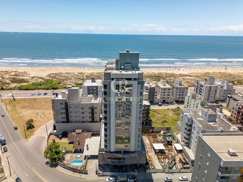 Apto mobiliado 4 dorm. 2 vagas - Praia do Mar Grosso: 1ª foto da galeria de imagens do imóvel