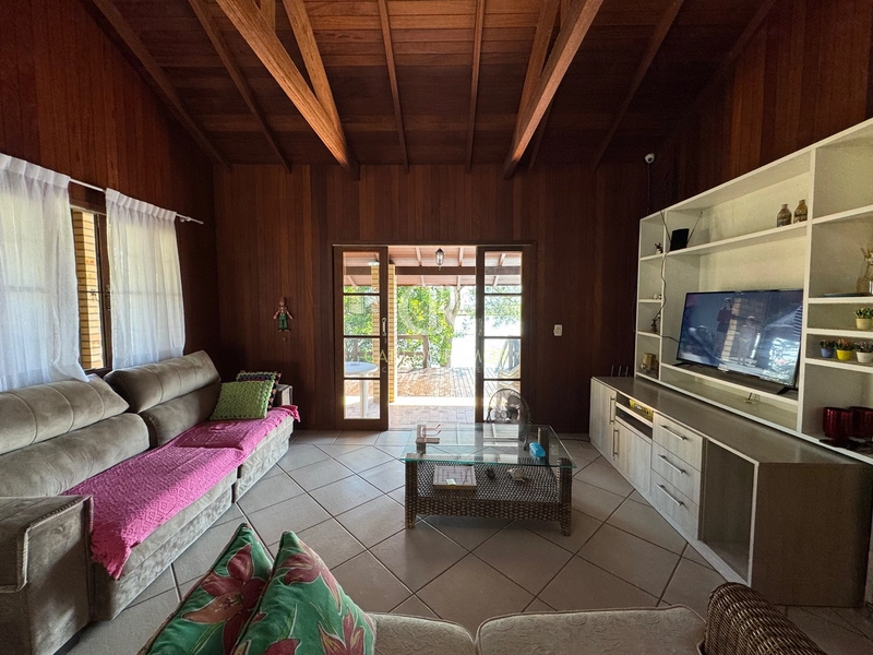 Casa 3 quartos Beira Lago do Noca: 8ª foto da galeria de imagens do imóvel