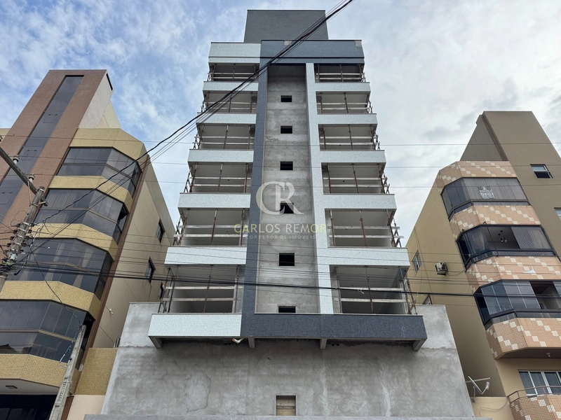 Apartamento 3 dorm. novo na Praia do Mar Grosso