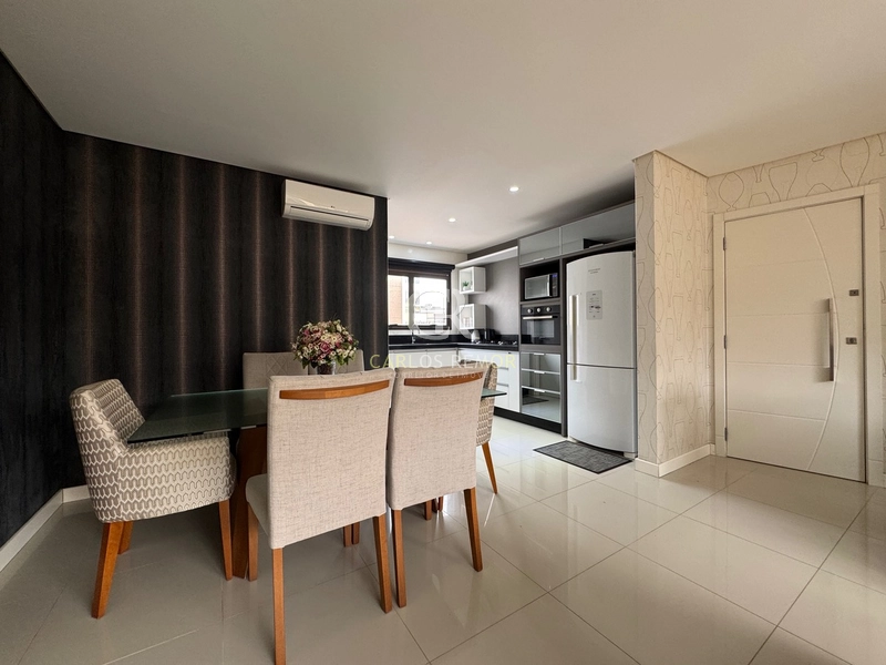 Apartamento mobiliado 3 dorm. e 2 vagas, a 330m da Praia Mar Grosso: 8ª foto da galeria de imagens do imóvel