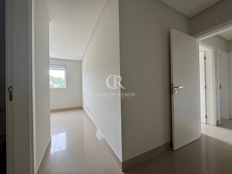 Apartamento novo, último andar, 3 dorm., 2 vagas, a 400m Praia: 13ª foto da galeria de imagens do imóvel