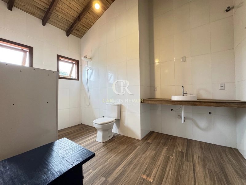 Casa Portinho de esquina com 2 Suítes e Sacada: 14ª foto da galeria de imagens do imóvel