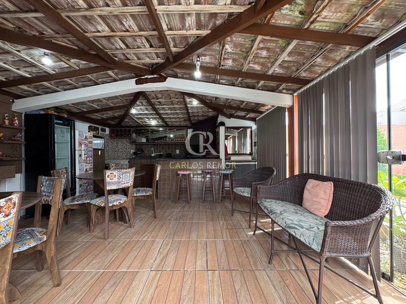 Casa com piscina 3 quartos no Mar Grosso - Rua Tito Castro: 5ª foto da galeria de imagens do imóvel