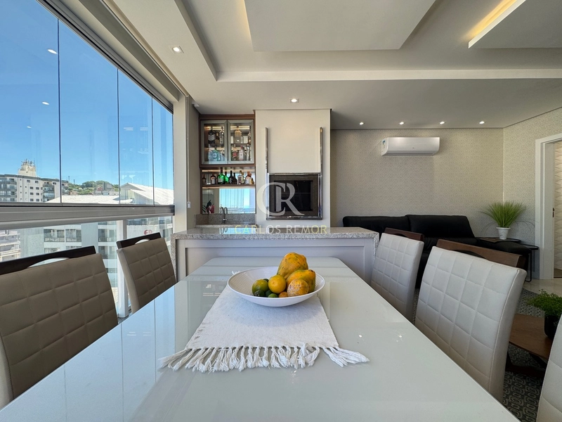 Apartamento Mobiliado com 3 Suítes e Vista Mar a 70m da Praia: 8ª foto da galeria de imagens do imóvel