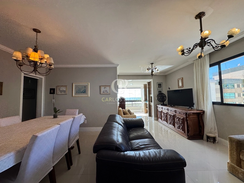 Apartamento Vista-mar 3 Quartos, Dependência e Excelente Posição Solar: 4ª foto da galeria de imagens do imóvel