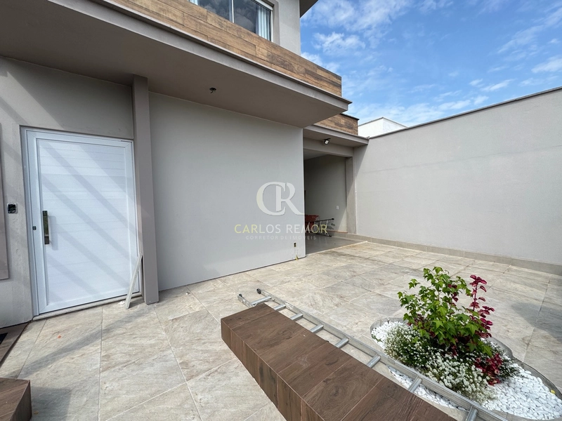 : 2ª foto da galeria de imagens do imóvel