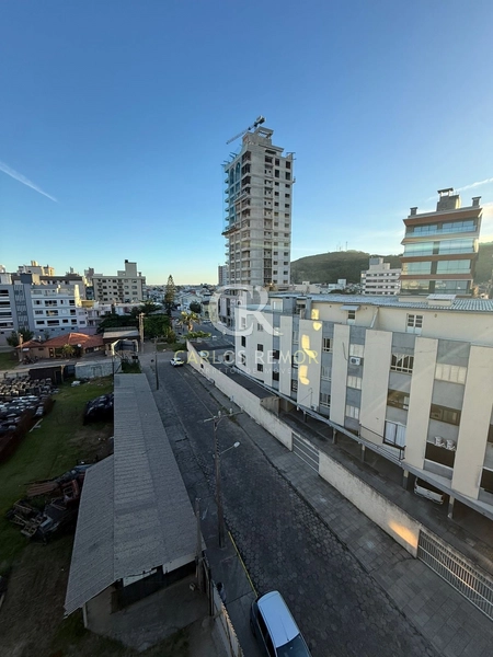 Apartamento mobiliado com 4 vagas de garagem e mais de 150m² de apto: 7ª foto da galeria de imagens do imóvel