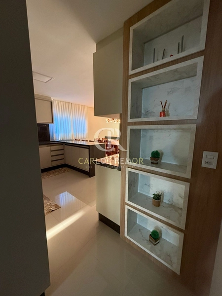 Apartamento mobiliado com 4 vagas de garagem e mais de 150m² de apto: 12ª foto da galeria de imagens do imóvel