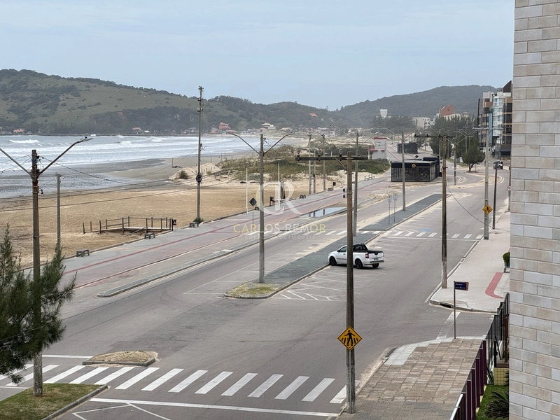 Apto beira mar 4 dorm. a 50m da Praça do Vila: 14ª foto da galeria de imagens do imóvel