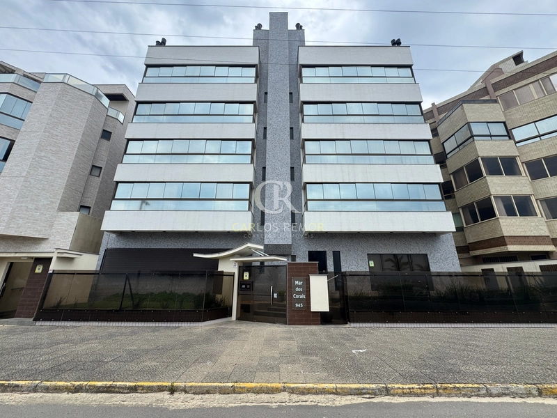 Apto beira mar 4 dorm. a 50m da Praça do Vila: 1ª foto da galeria de imagens do imóvel