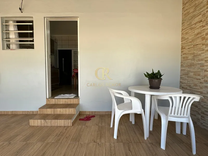 Casa boa no Bairro Mar Grosso, Rua Toledo Pizza: 18ª foto da galeria de imagens do imóvel