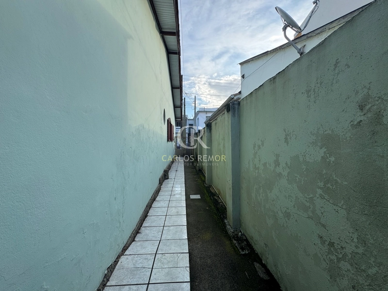 Terreno com Duas Casas na Av. João Pessoa, Bairro Magalhães, Laguna/SC: 21ª foto da galeria de imagens do imóvel