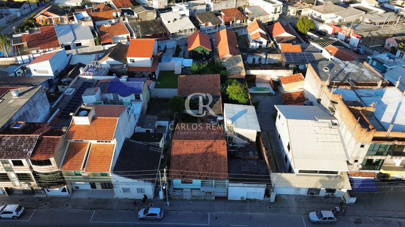 Terreno com Duas Casas na Av. João Pessoa, Bairro Magalhães, Laguna/SC: 29ª foto da galeria de imagens do imóvel