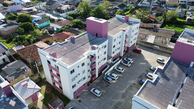 EXCLUSIVO Apartamento Térreo Reformado Res. Anita 2 quartos: 3ª foto da galeria de imagens do imóvel