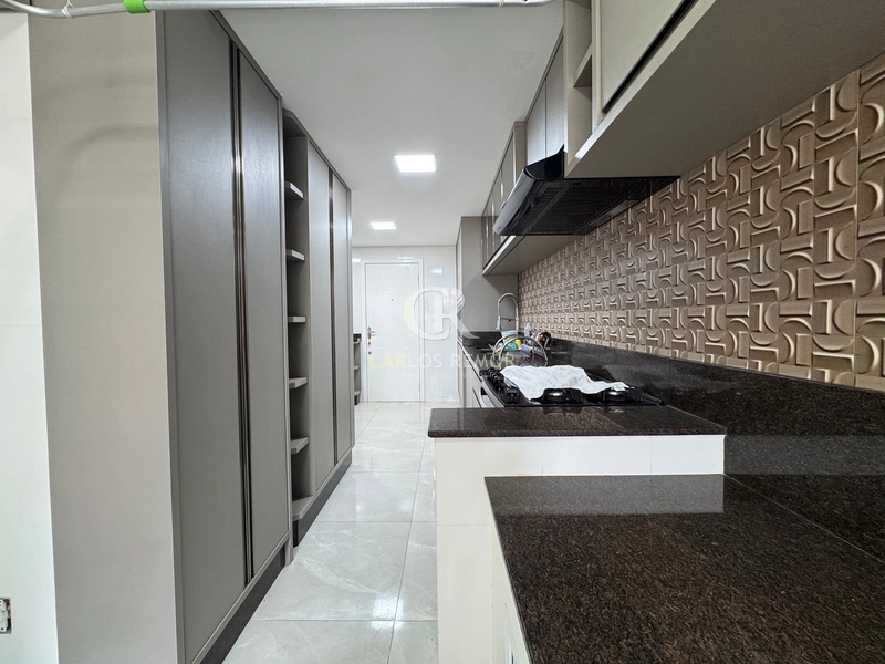 Apto reformado 3 quartos próximo Praia Mar Grosso: 16ª foto da galeria de imagens do imóvel