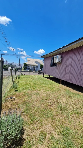 Terreno de Esquina a Venda: 4ª foto da galeria de imagens do imóvel
