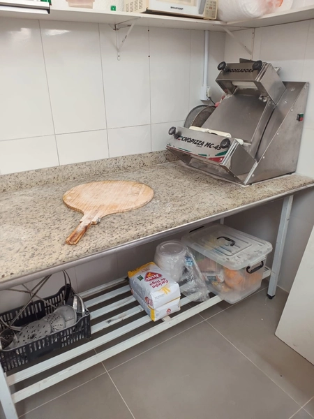 Pizzaria à Venda – Bairro Presidente Médici – R$ 100.000: 5ª foto da galeria de imagens do imóvel