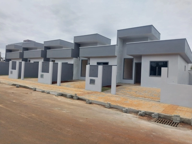 Conjunto de 5 Casas Geminadas no Bairro Santos Dumont – Chapecó/SC: 1ª foto da galeria de imagens do imóvel
