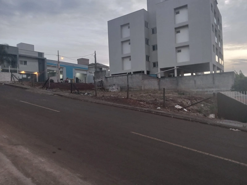 Terreno de Esquina no Bairro Vila Real – Excelente Localização!: 5ª foto da galeria de imagens do imóvel