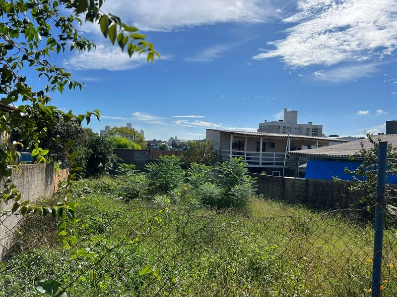 Terreno no Bairro Passo dos Fortes – Localização Privilegiada!: 1ª foto da galeria de imagens do imóvel