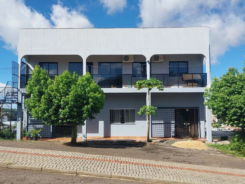 Prédio para Venda em Chapecó / SC no bairro Presidente Médici: 1ª foto da galeria de imagens do imóvel