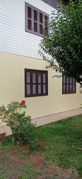 OPORTUNIDADE: Linda Casa de Dois Pisos à Venda em Guatambu/SC: 2ª foto da galeria de imagens do imóvel