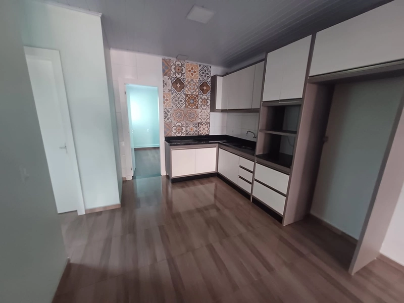 Linda Casa Geminada de Esquina à Venda – Bairro Desbravador Vila Real: 15ª foto da galeria de imagens do imóvel