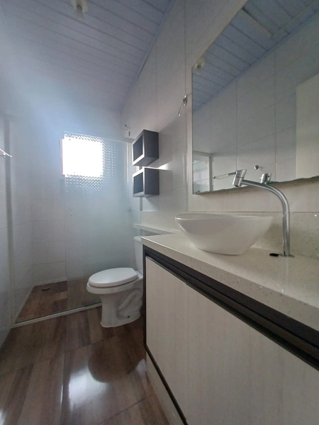 Linda Casa Geminada de Esquina à Venda – Bairro Desbravador Vila Real: 7ª foto da galeria de imagens do imóvel