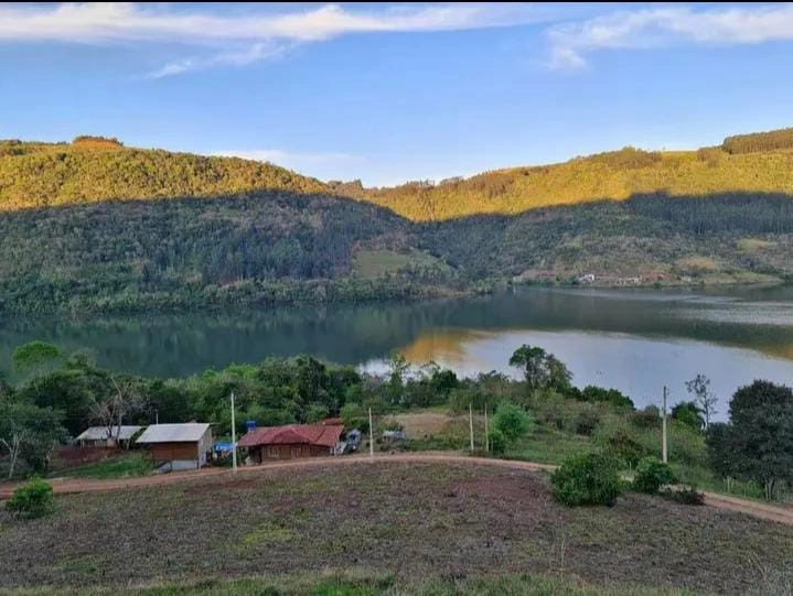 Linda Chácara à Venda no Condomínio Verde Branco – Porto Goio-Ên: 1ª foto da galeria de imagens do imóvel