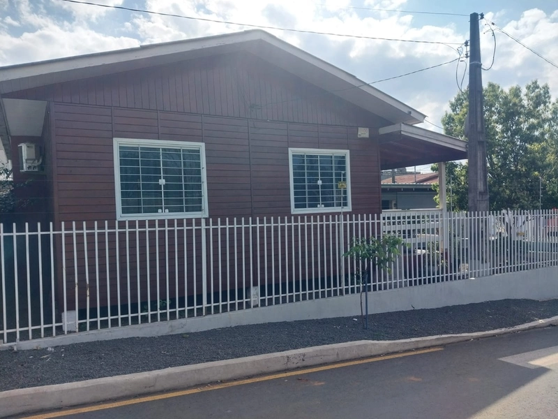 Casa à Venda no Bairro Santo Antônio – Chapecó/SC: 2ª foto da galeria de imagens do imóvel