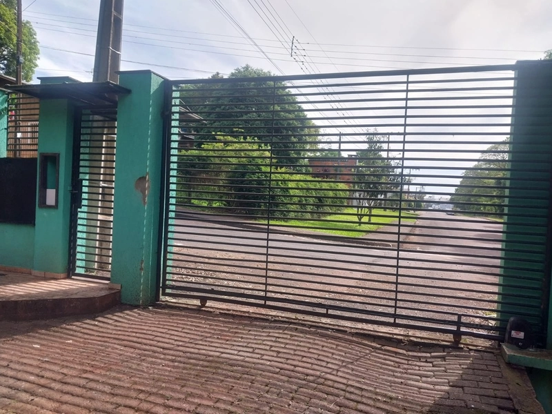 Condomínio Fechado Particular com quatro casas em Chapecó-SC: 5ª foto da galeria de imagens do imóvel