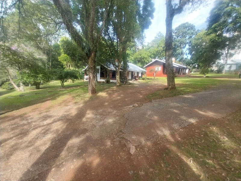 Condomínio Fechado Particular com quatro casas em Chapecó-SC: 1ª foto da galeria de imagens do imóvel