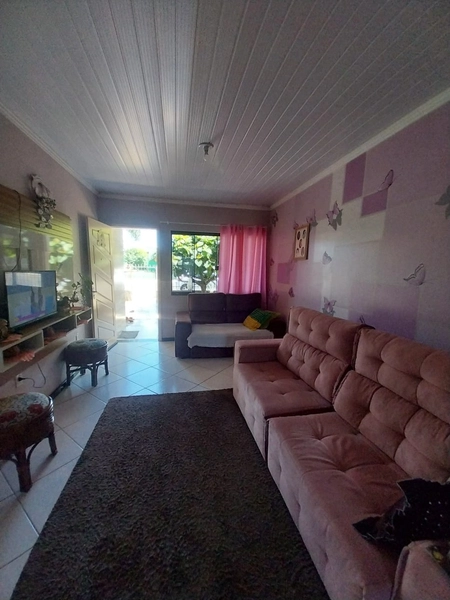 Casa em alvenaria em um terreno de esquina!: 4ª foto da galeria de imagens do imóvel