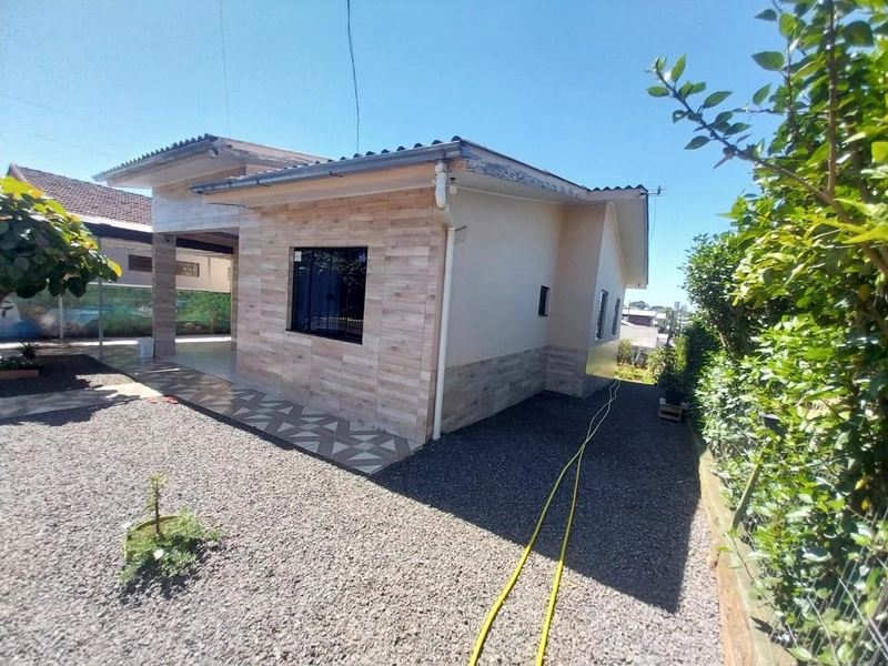 Casa em alvenaria em um terreno de esquina!: 7ª foto da galeria de imagens do imóvel