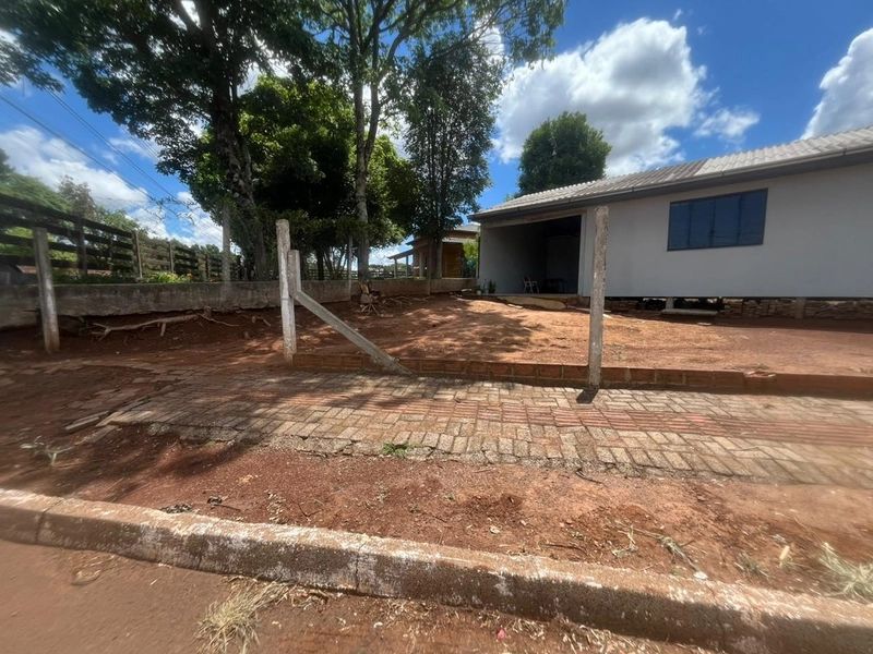 Casa a Venda no Distrito de Marechal Bormann- Chapecó - SC: 3ª foto da galeria de imagens do imóvel