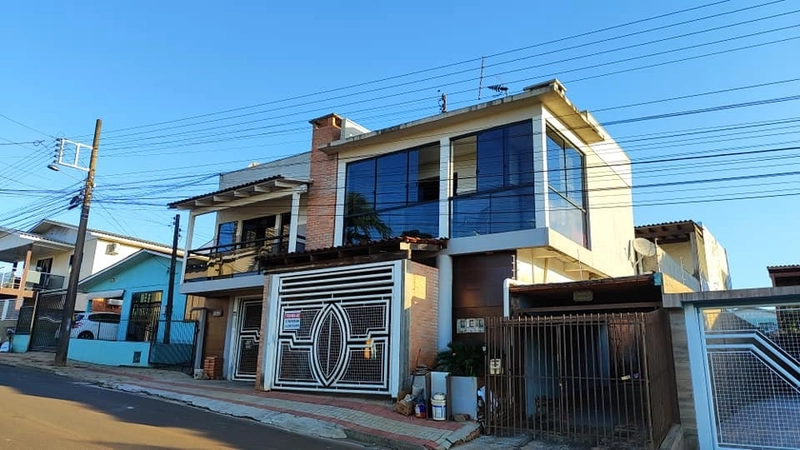 Casa no Bairro Santo Antônio - Chapecó-SC: 1ª foto da galeria de imagens do imóvel