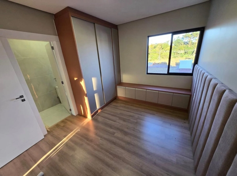 : 2ª foto da galeria de imagens do imóvel