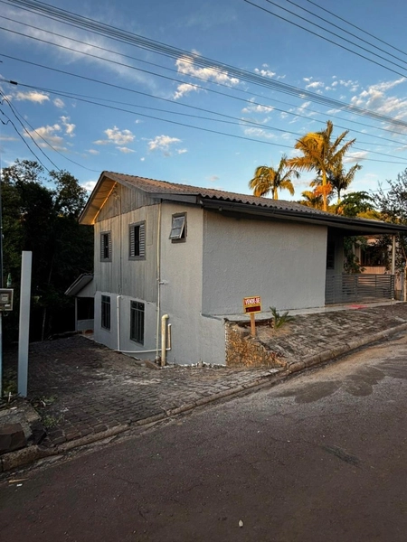 Casa Venda em Nova Itaberaba - SC: 1ª foto da galeria de imagens do imóvel