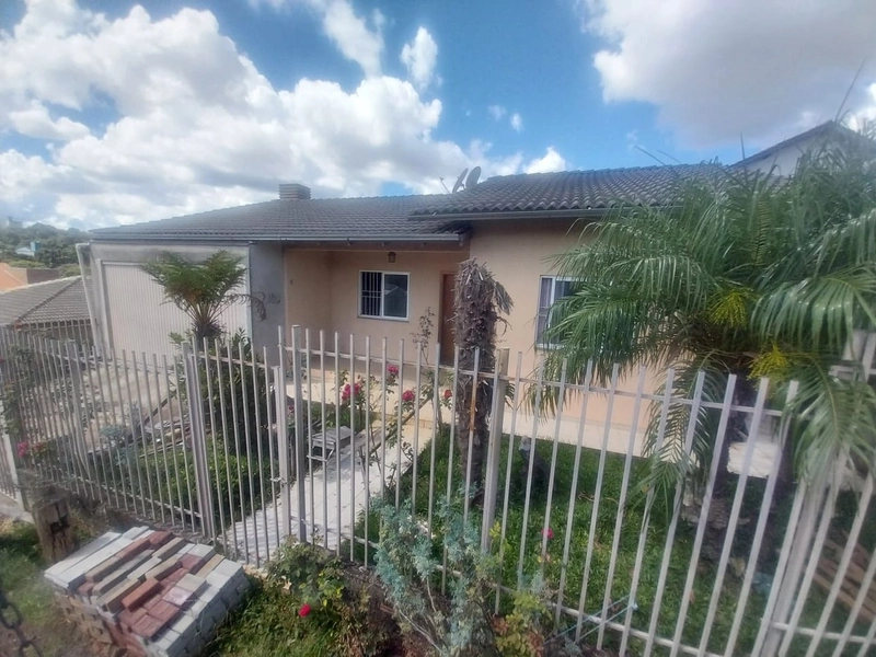 Casa a VENDA no Bairro Seminário – Chapecó-SC