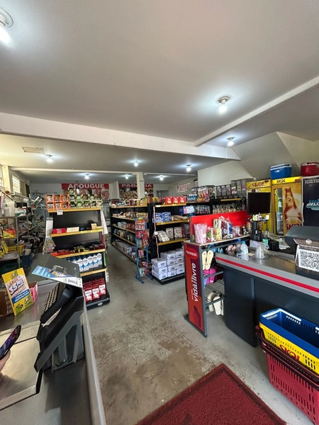 CASA  de dois pisos com MERCADO venda Bairro EFAPI - Chapecó-SC: 4ª foto da galeria de imagens do imóvel