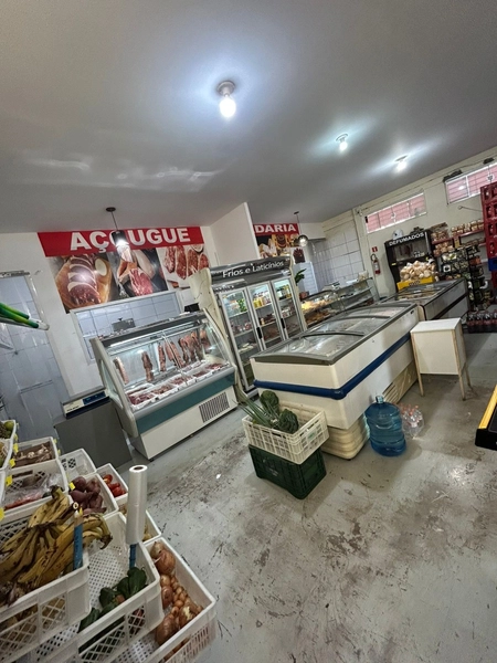 CASA  de dois pisos com MERCADO venda Bairro EFAPI - Chapecó-SC: 5ª foto da galeria de imagens do imóvel