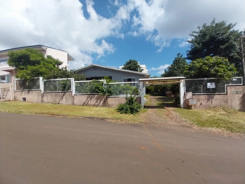 CASA á venda Bairro Santo Antonio - Chapecó-SC: 1ª foto da galeria de imagens do imóvel