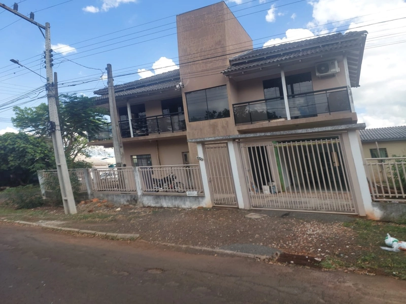 Casa a VENDA no Bairro Efapi – Chapecó-SC: 1ª foto da galeria de imagens do imóvel