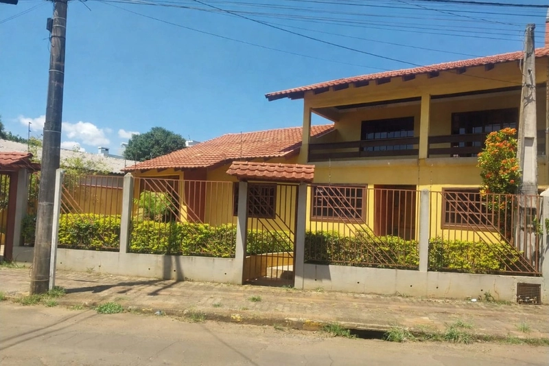 Casa à venda Bairro Santa Maria - Chapecó-SC: 1ª foto da galeria de imagens do imóvel
