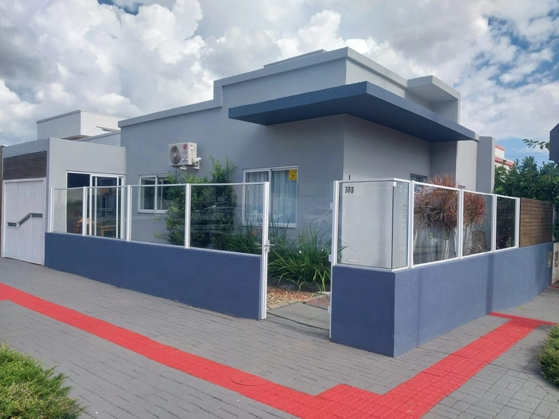 Casa à venda – Bairro Desbravador – Chapecó-SC: 1ª foto da galeria de imagens do imóvel