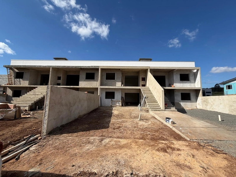 GEMINADAS DE ALTO PADRÃO À VENDA – REGIÃO DO EFAPI: 6ª foto da galeria de imagens do imóvel