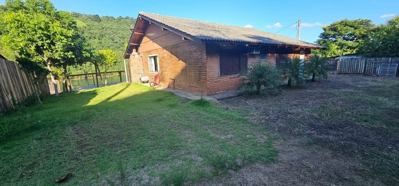 CASA DO LAGO À VENDA EM ARVOREDO/SC: 3ª foto da galeria de imagens do imóvel