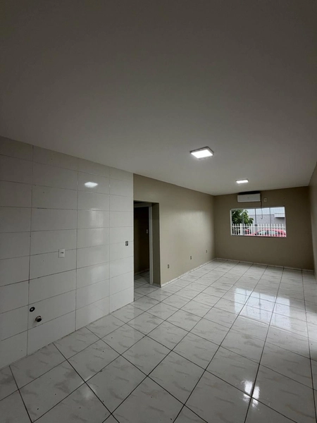 CASA GEMINADA DE ESQUINA À VENDA – BAIRRO SANTO ANTÔNIO  - CHAPECÓ/SC: 7ª foto da galeria de imagens do imóvel
